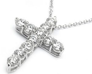 FACETS Platinum 11 Round Diamond 1.71ctw Cross Necklace