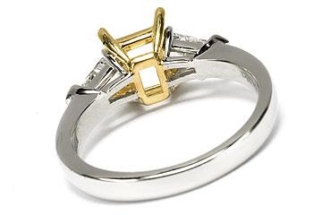 FACETS Engagement Ring Setting Platinum 2 Shield Cut Diamond 0.70ct Mounting