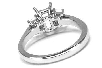 FACETS Engagement Ring Setting Platinum 2 Trapezoid Cut Diamond 0.60ct Mounting